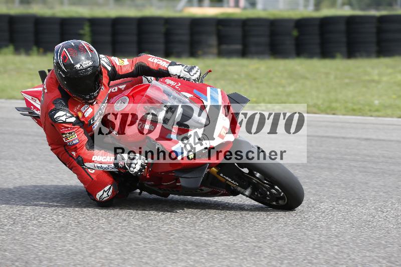 /Archiv-2025/53 16.09.2025 Track Day Domi Aegerter ADR/Gruppe rot/84